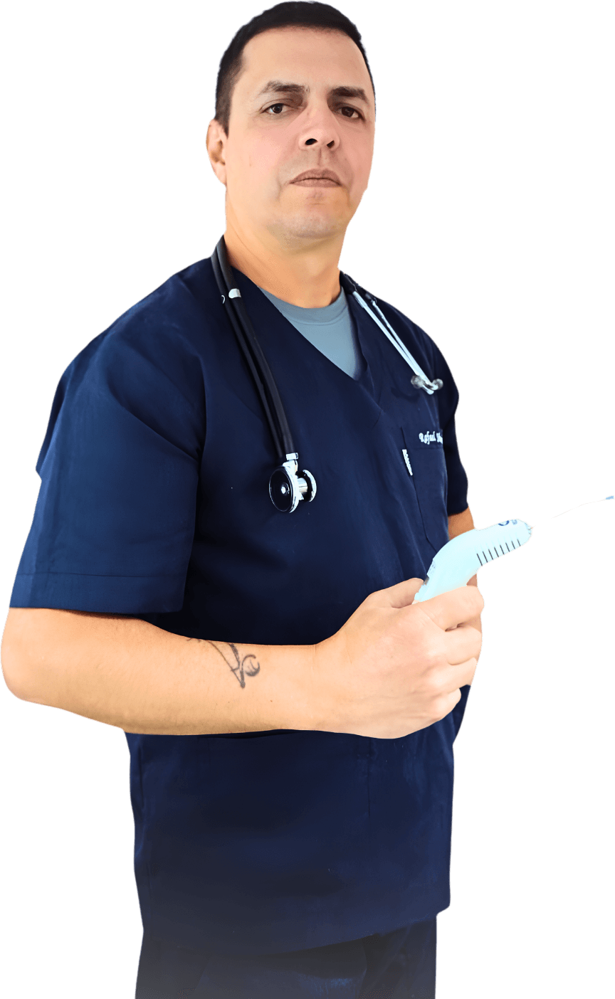 Rafael Silveira, enfermeiro com atuação em tratamento de feridas, COREN-RS 983054.